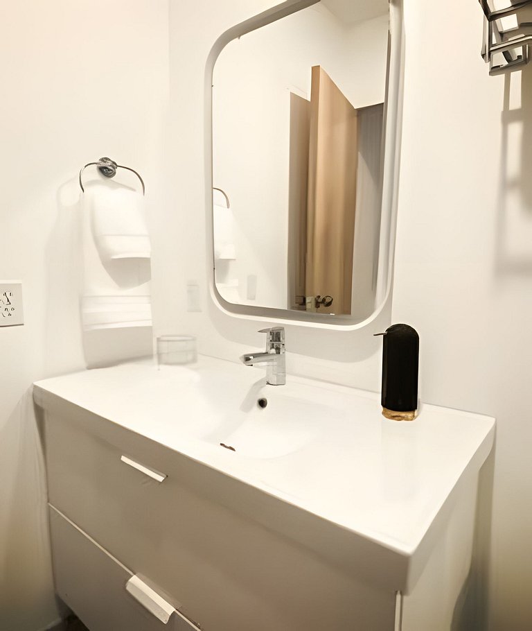 Modern Suite 3 | Heart of Roma Norte Self-check-in