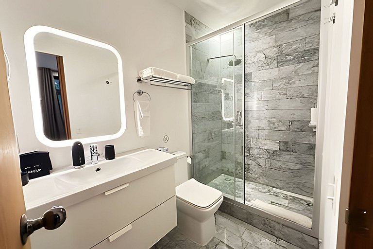 Modern Suite 3 | Heart of Roma Norte Self-check-in