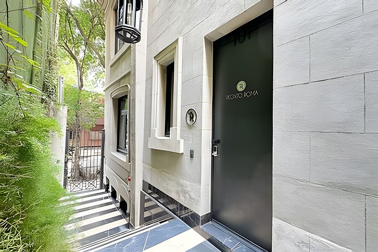 Modern Suite 3 in the Heart of Roma Norte | Self Check-in |