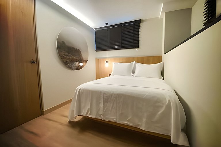 Stay in the HEART of Roma Norte. Self-check-in