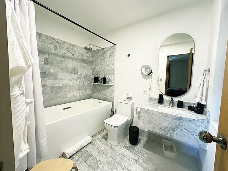 Modern Suite 1 |Heart of Roma Norte. Self-check-in